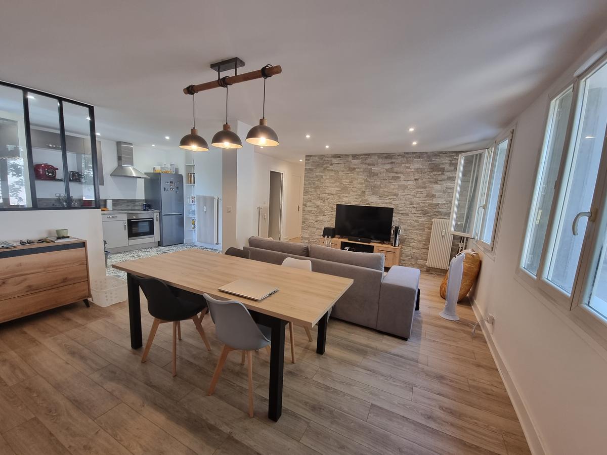Villefranche-sur-Saône (69) — Rénovation complète d'un appartement de 74 m²